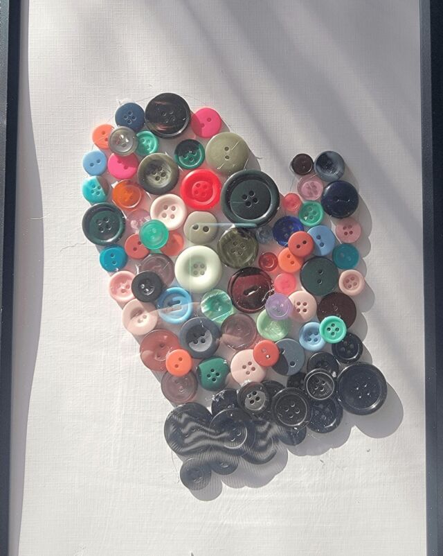 🎨✨ Button Art Workshop Recap! ✨🎨

What a creative and inspiring afternoon at our Outreach Button Art Workshop! Participants explored their artistic side, made amazing button designs, and connected with others in the community.

A big thank you to everyone who joined — your creativity made this event truly special! 

#FGWRC #FGWRCOutreach #ArtWorkshop #ButtonArt #CommunityCreativity #CreativeConnections